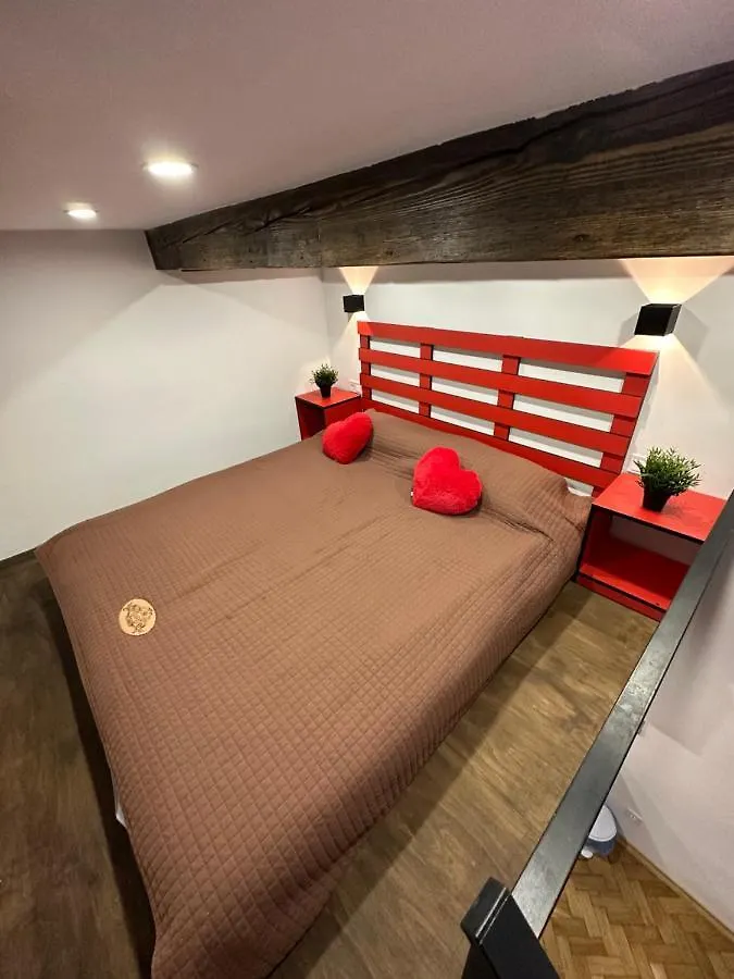 Metropolis Apartment On Pekarska 2 Львов